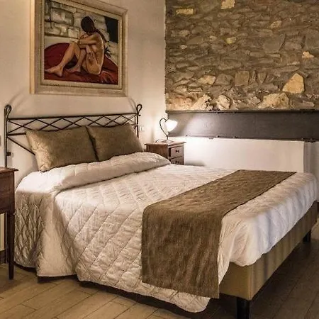 Isola Resort 3*