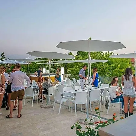 Isola 3* 카스틸리오네델라고